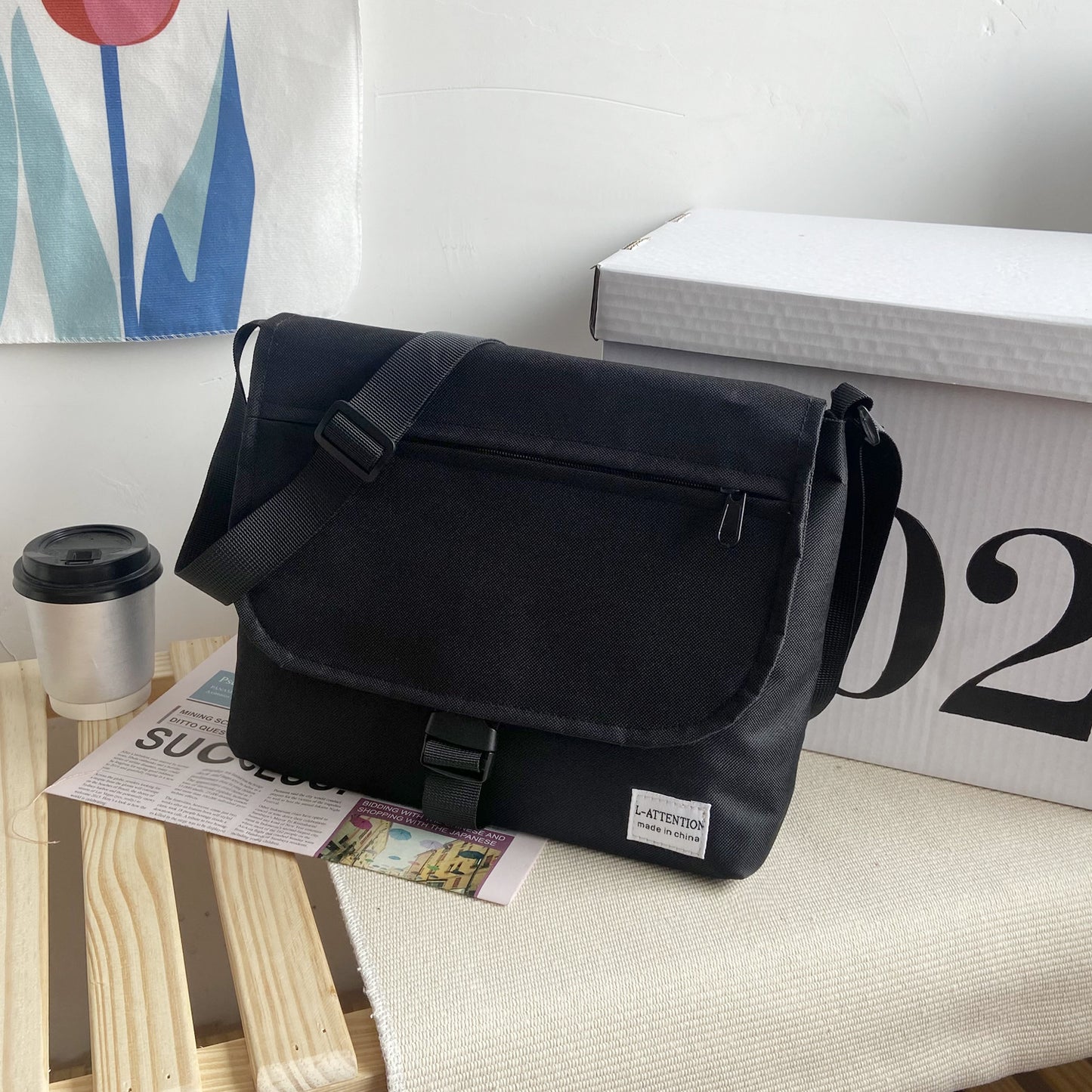 Men's And Women's Fashion Casual Single Shoulder Crossbody Bag