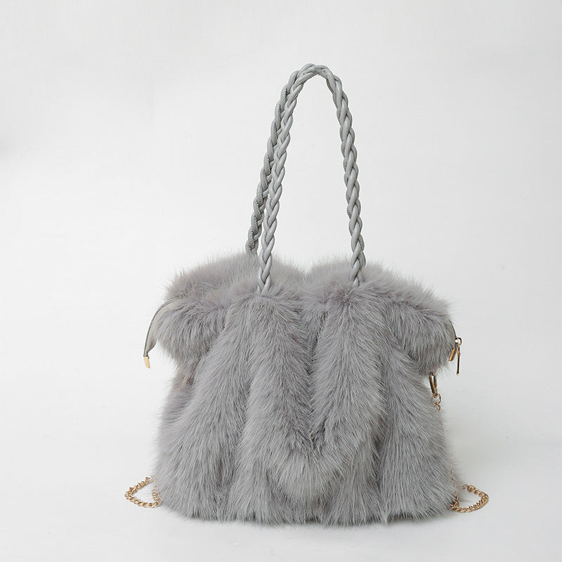 New Plush High-end Fashion Pleated Faux Fox Fur Shoulder Bag