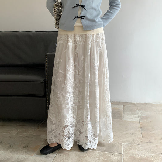 White First Love Heavy-Duty Lace Trimmed Elastic High-Waist Holiday Skirt