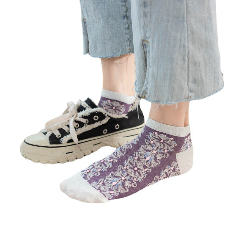 Women's Retro Ins Ultra-thin Card Silk Jacquard Mesh Boat Socks