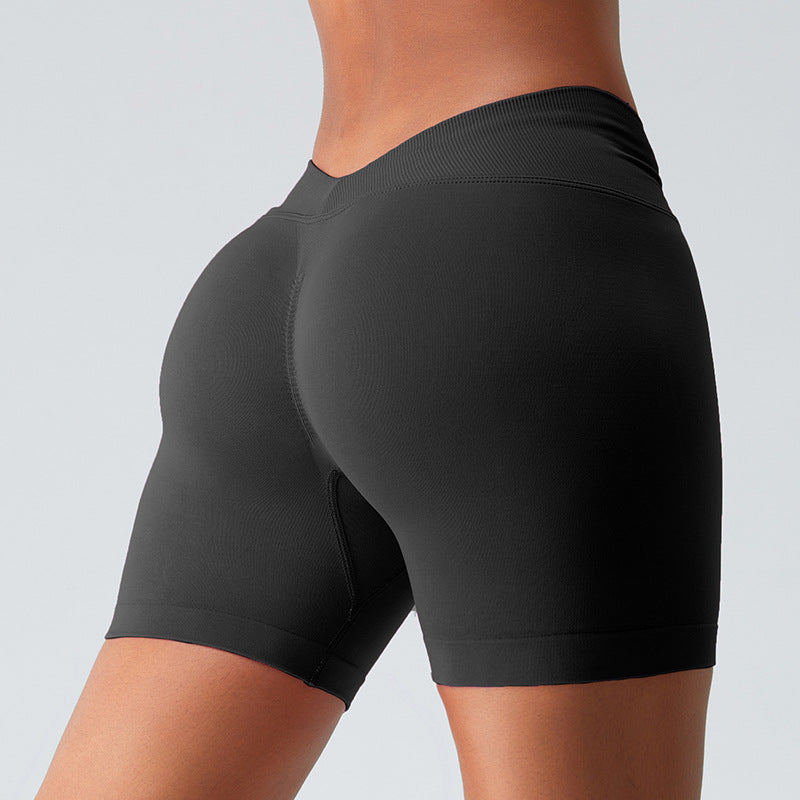 European And American Seamless Three-point Sports Shorts Women's Peach Hip Raise