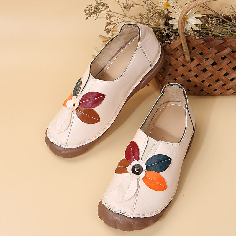 Retro Flower Round Toe Low-Top Loafers