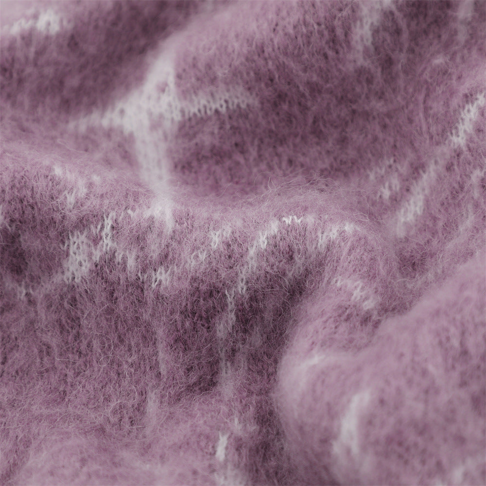 High Street Fuldt Abstrakt Jacquard og Fleeceforet Tyk V-hals Sweater
