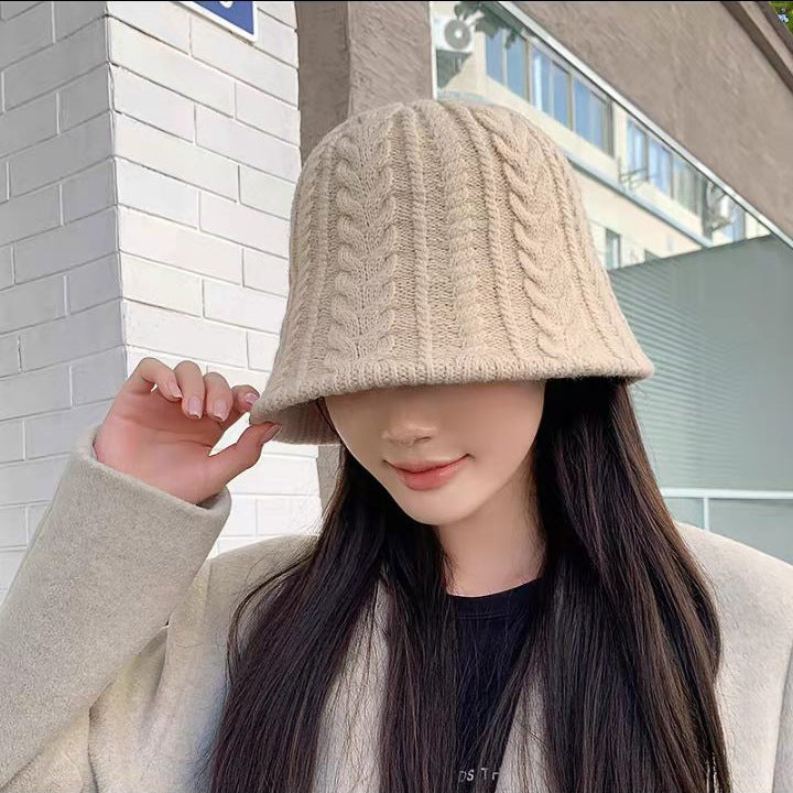 Knitted Simple Twist Bucket Hat