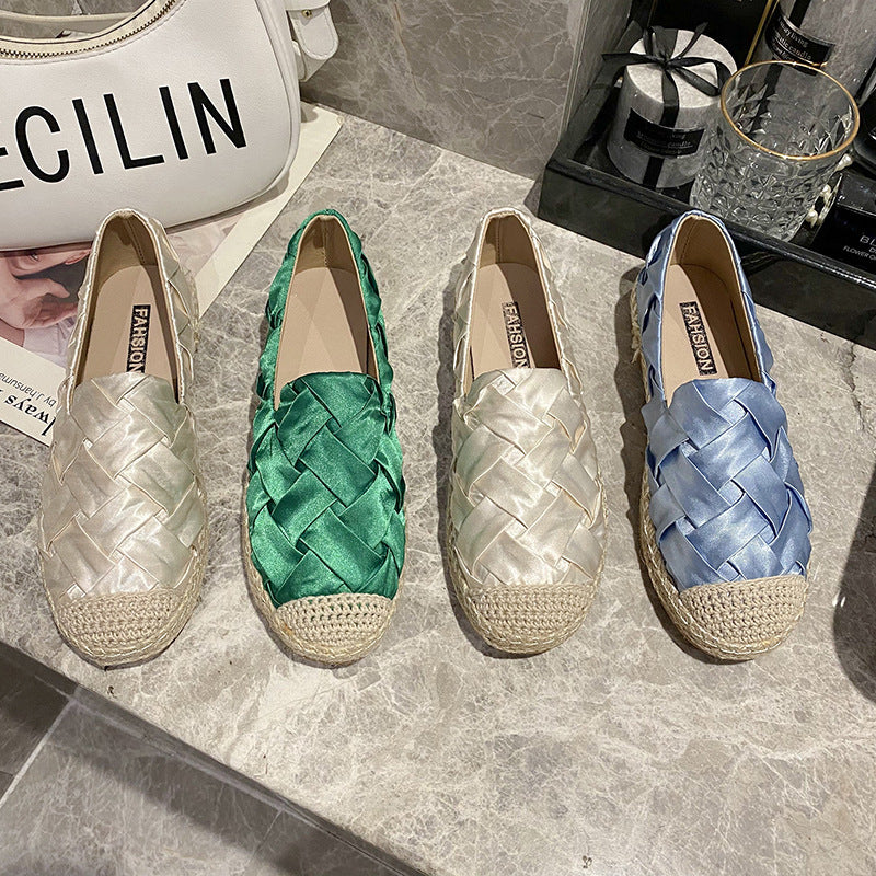 Women's Fashionable Woven Flat Lazy Shoes