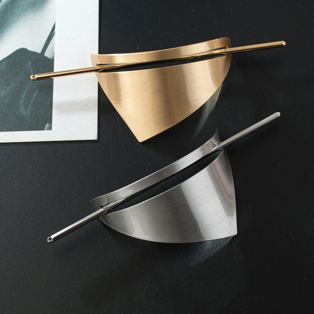 Irregular Geometric Triangle Middle Hollow Line Brushed Hairpin Unique Creative Simple Hair Clips Hair Accessories