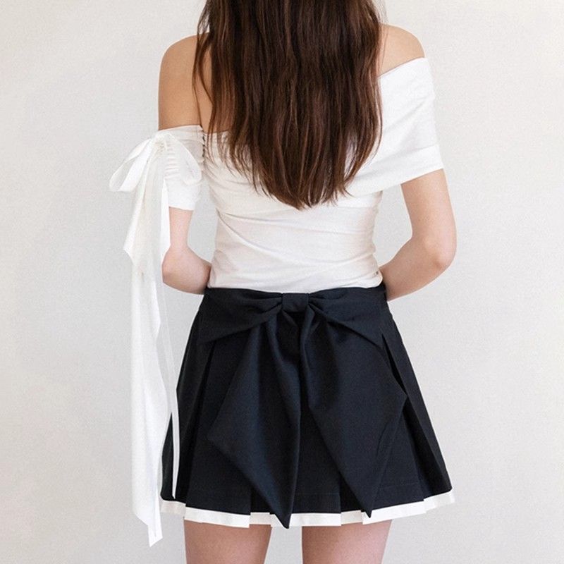 Slimming Designer-style White Off-shoulder Top