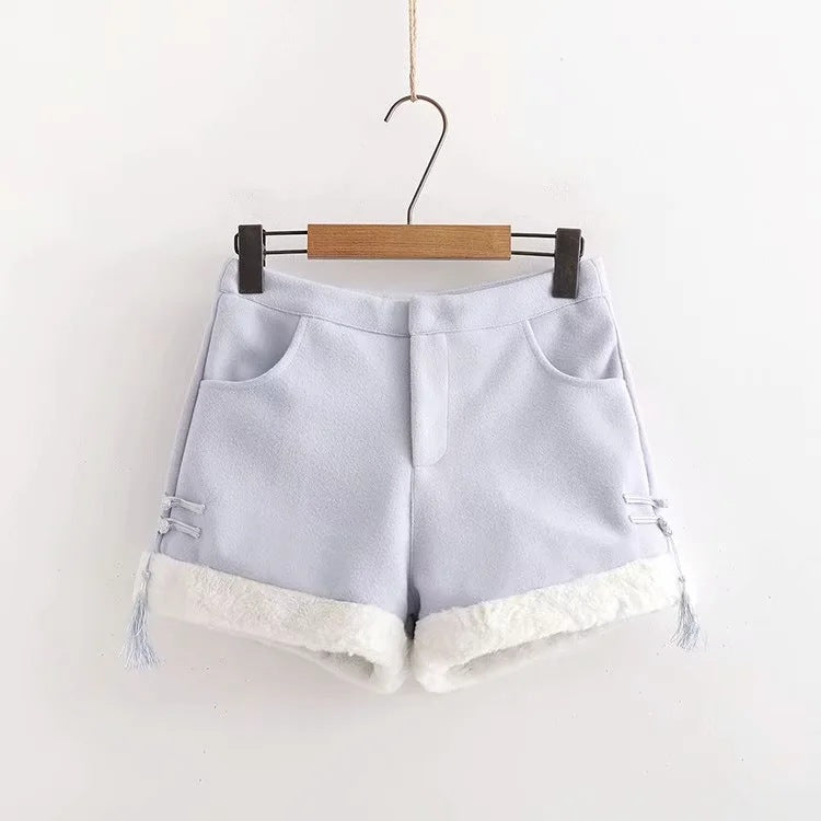Haftowana bluza z kapturem z retro guzikami w kształcie dysku, wełniany komplet szortów