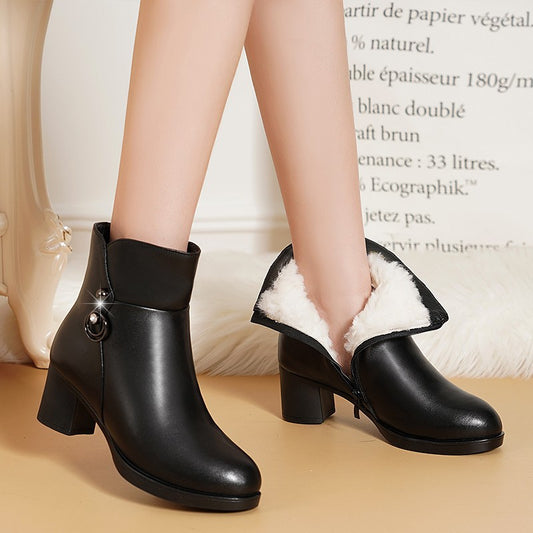 Middle-aged Women's Velvet Short Boots