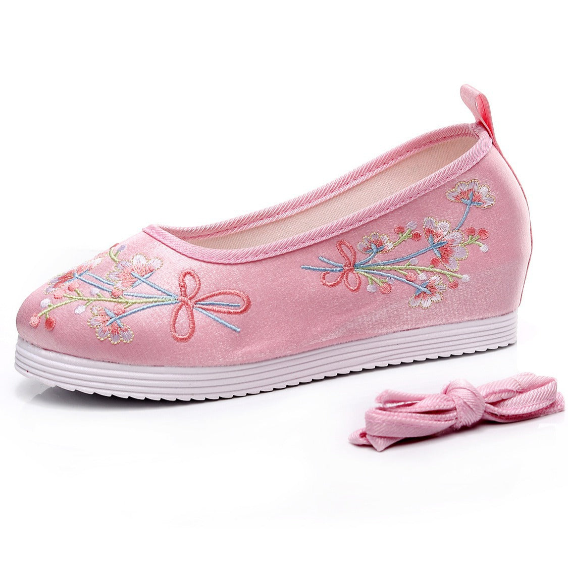 Spring And Autumn Antique Student Embroidered Cotton Shoes