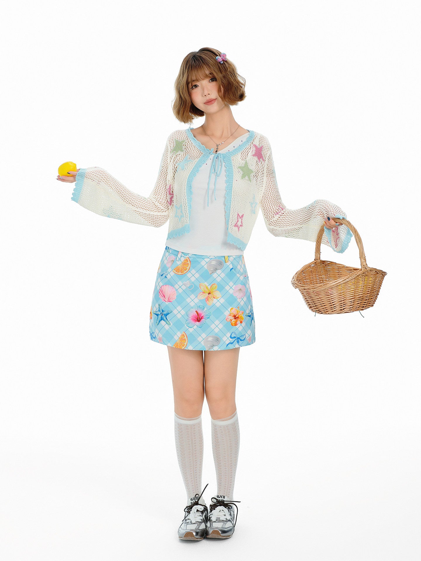 Women's Contrasting Color Floral Hollow-Out Knitted Cardigan