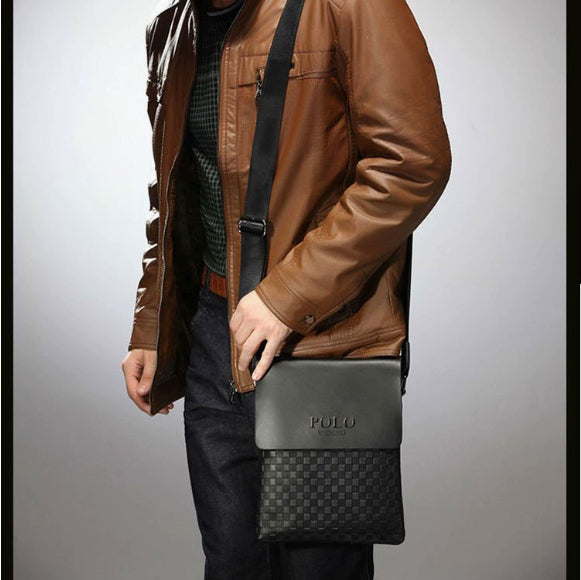 Factory wholesale price classic Plaid men square single shoulder bag Europe fashion bag on behalf of a man