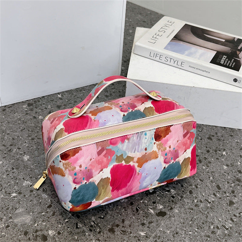 New Good-looking Graffiti Cosmetic Bag Portable Large Capacity Travel Convenient Handbag