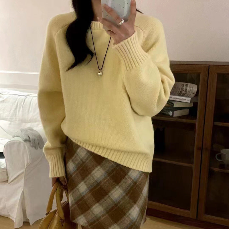 Solid Color Pullover Design Women's Knitted Top