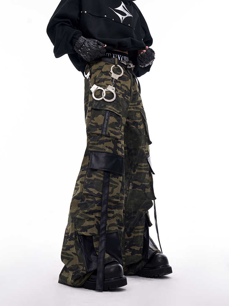 Retro Street Camouflage Slacks Leather Patchwork Multi-pocket