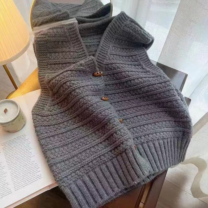 Horn Button Design V-neck Three-dimensional Pattern Cardigan