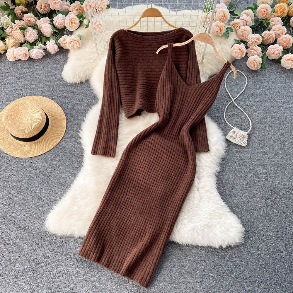 Retro Top With Straps V-neck And An Elegant Bodycon Dress