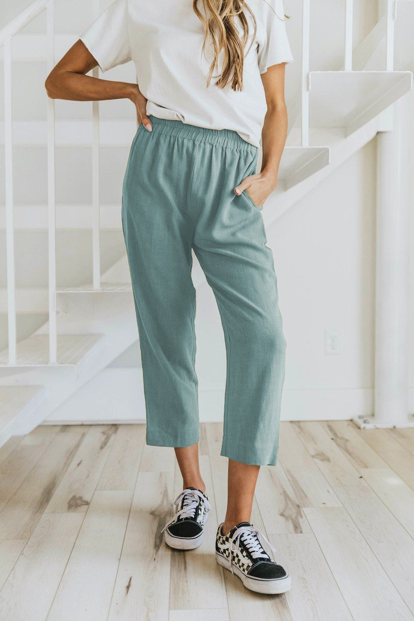 Solid Color Casual Elasticated High-waist Cropped Trousers