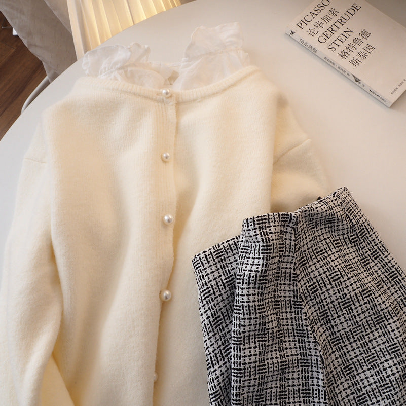 Women's Loose Pearl Button Sweater Coat