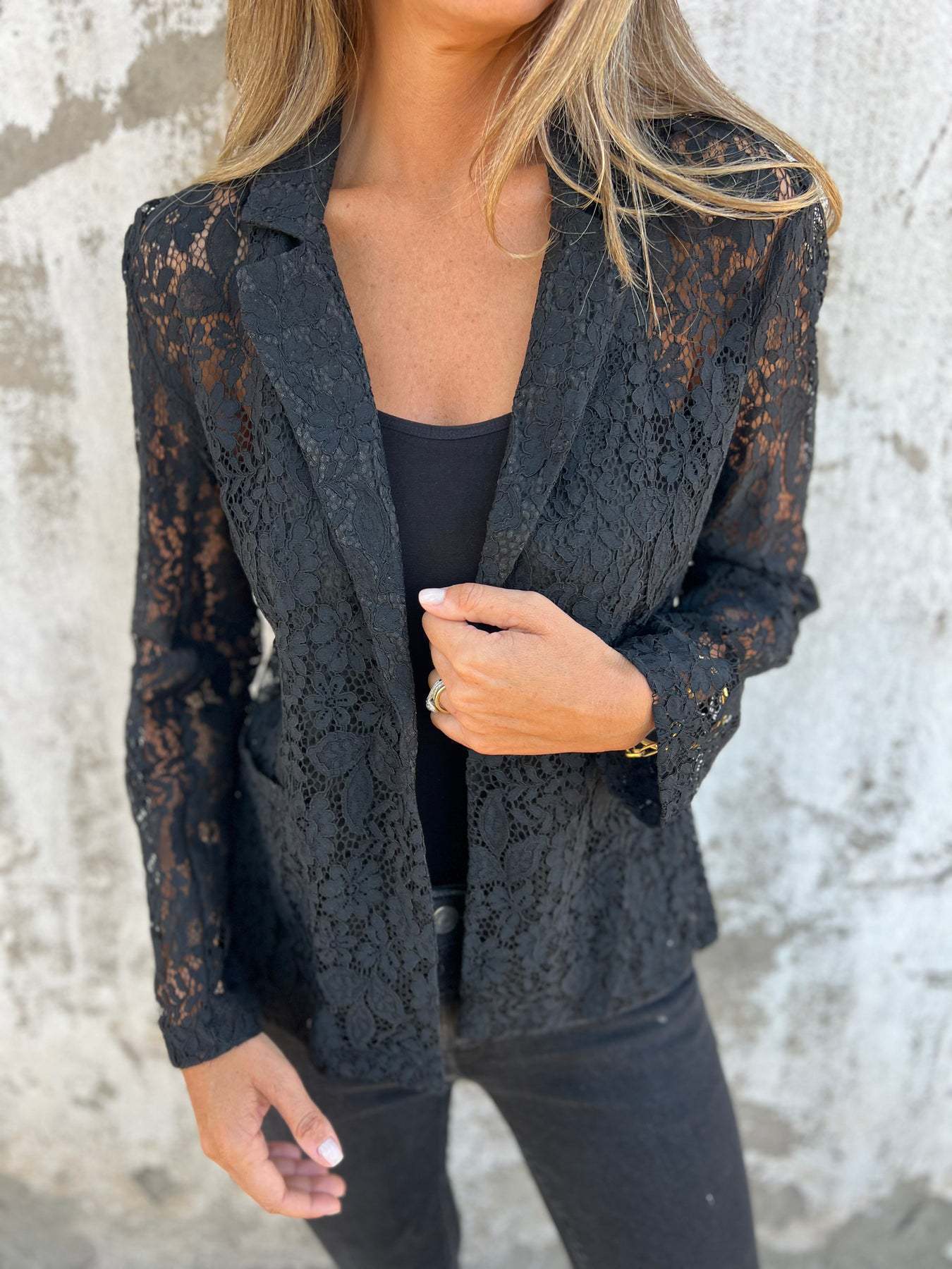 Women's Fashion Lace Shirt Suit
