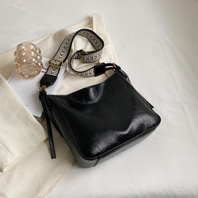 Messenger Casual Large Capacity Commuter Crossbody Bag