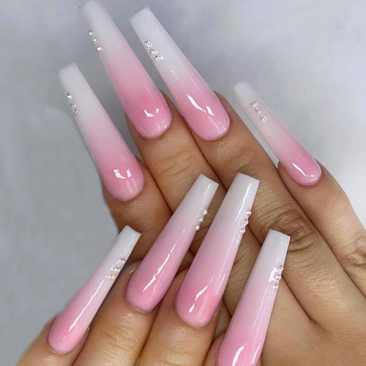 Gradient Rhinestone Wear Nail Sticker