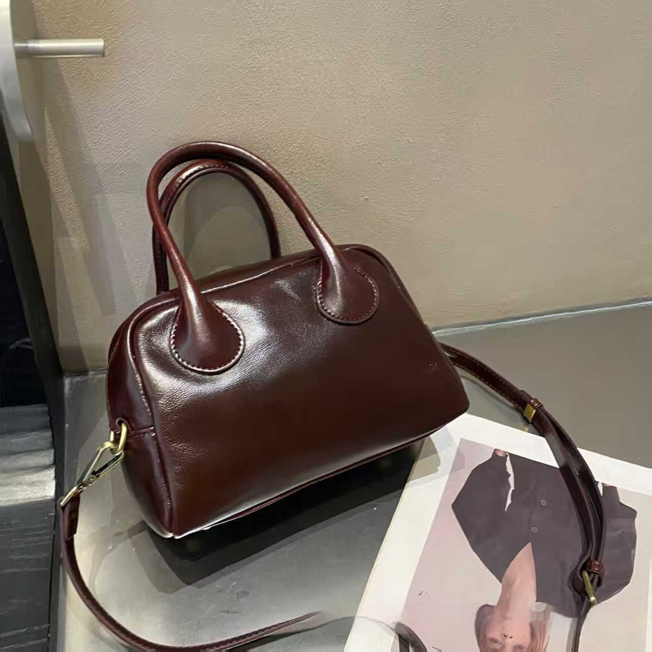 Alsidig Ægte Læder Udsøgt Håndholdt Crossbody Mini Lille Bowlingtaske