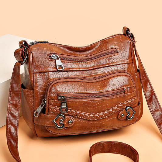 New Fashion Large Capacity Knitted Messenger Bag