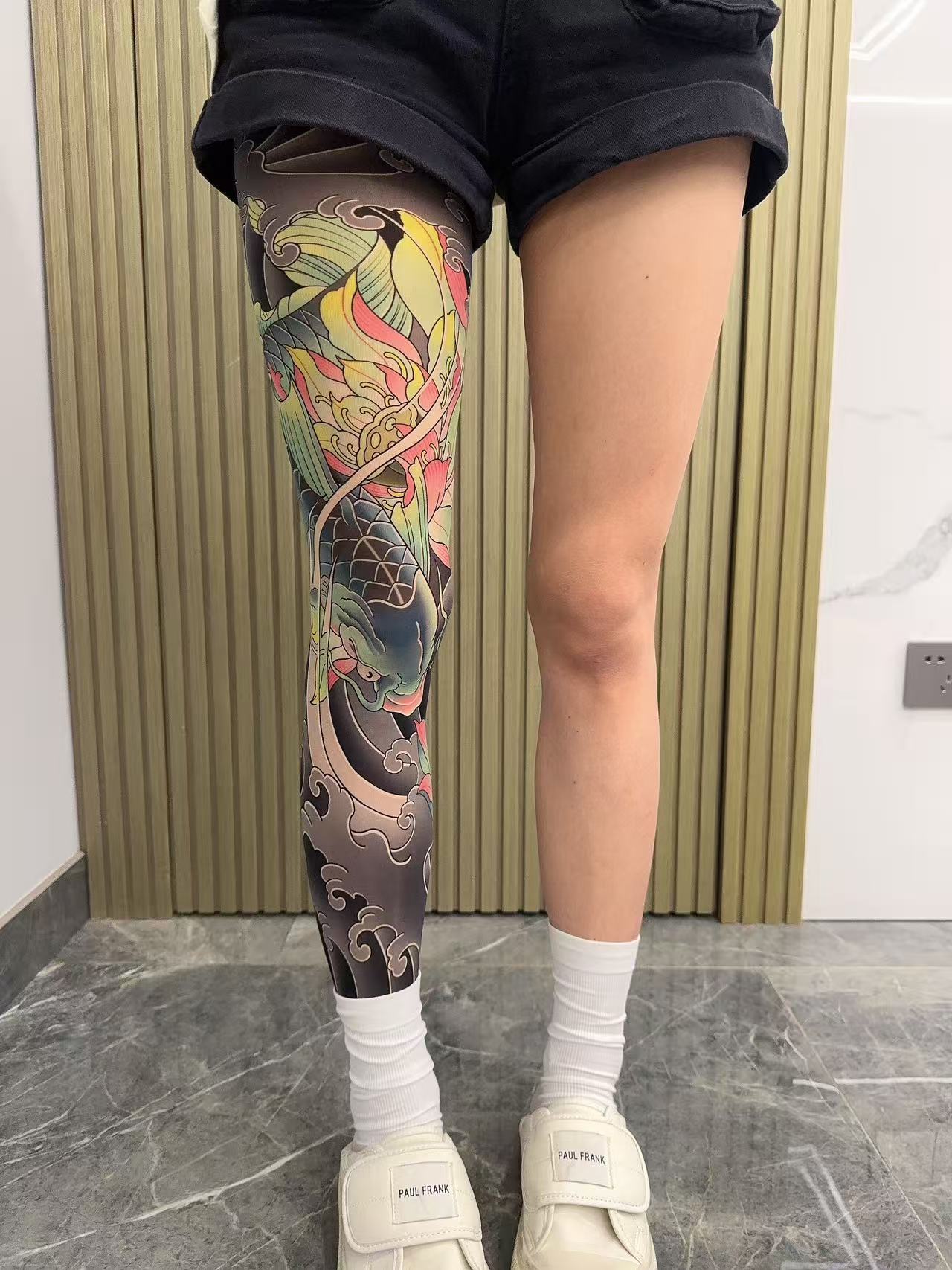 Tattoo Embroidery For Stockings Faded Single Tube Japanese Style