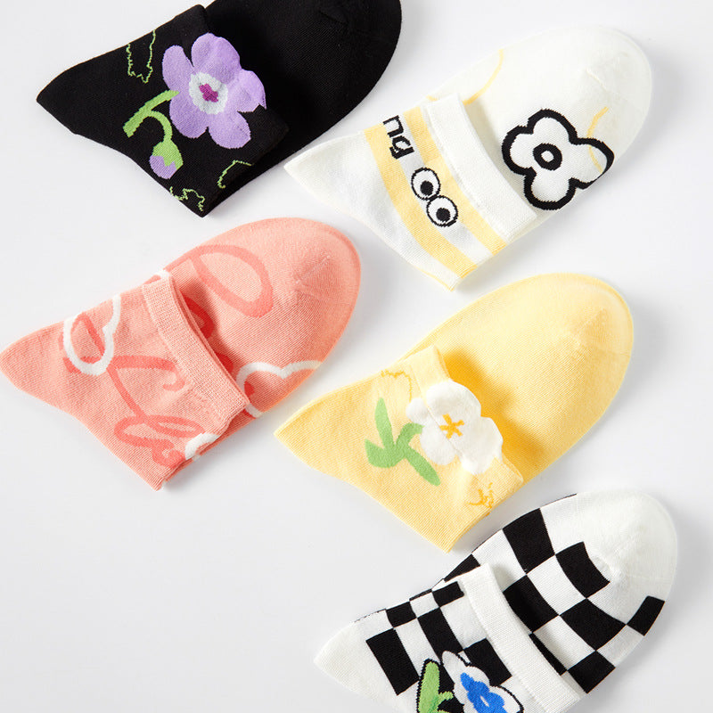 Women's Simple Short Branch Leaf Three-dimensional Tulip Flower Cotton Socks