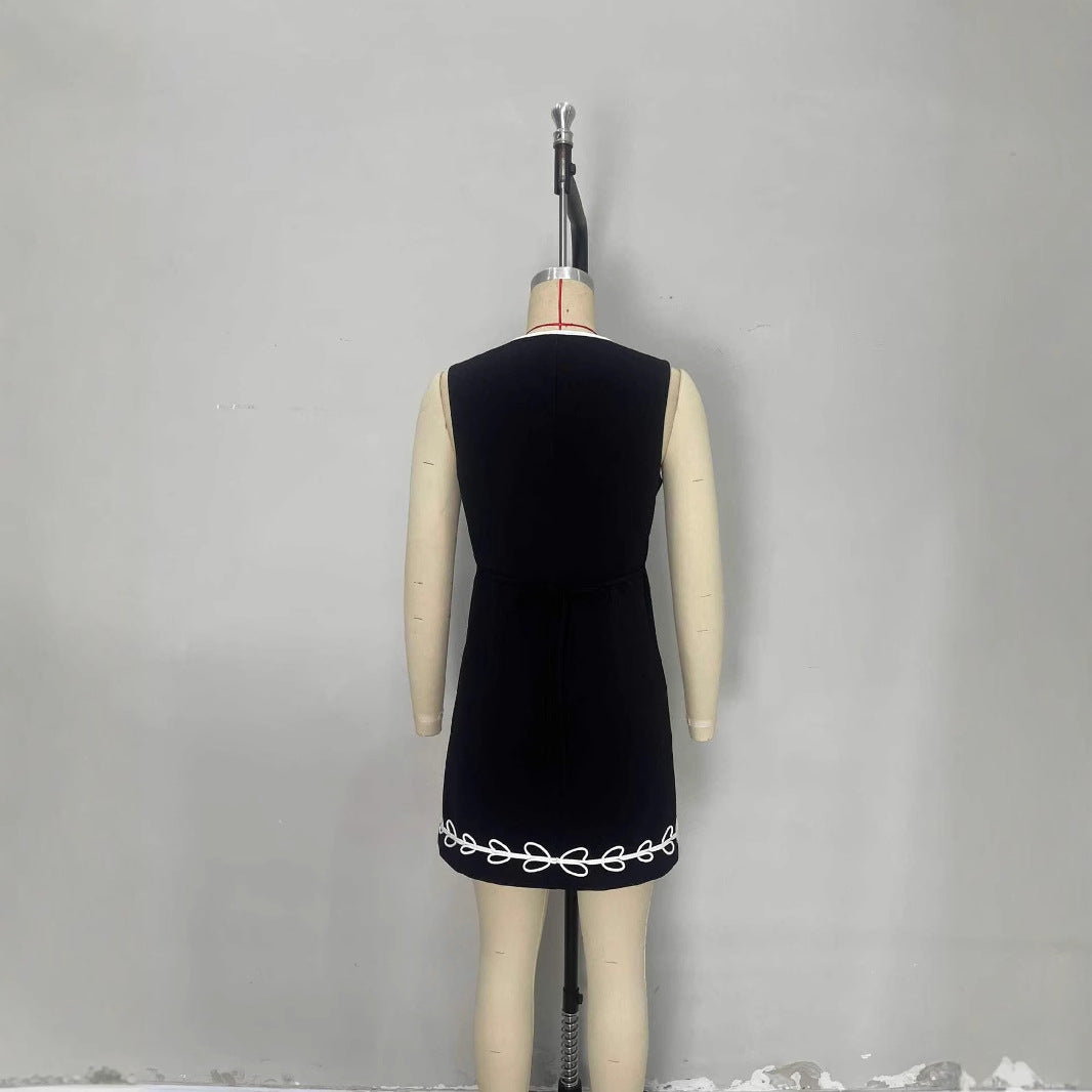 Fashionable Minimalist And Slim Fit Womens Dress