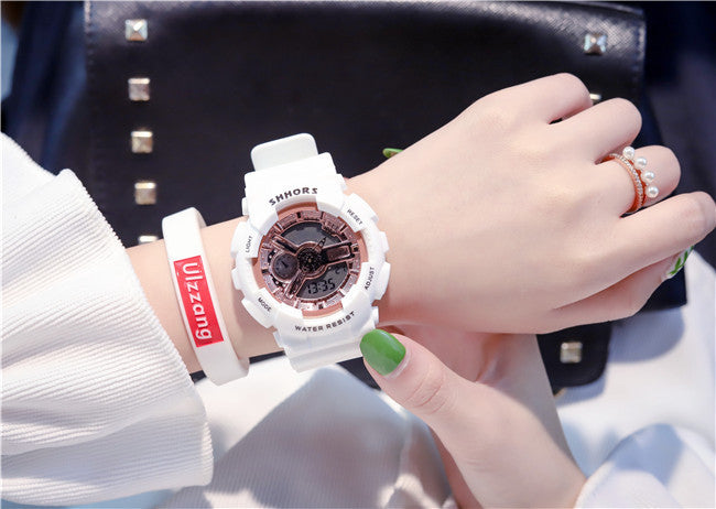 Wind electronic watch