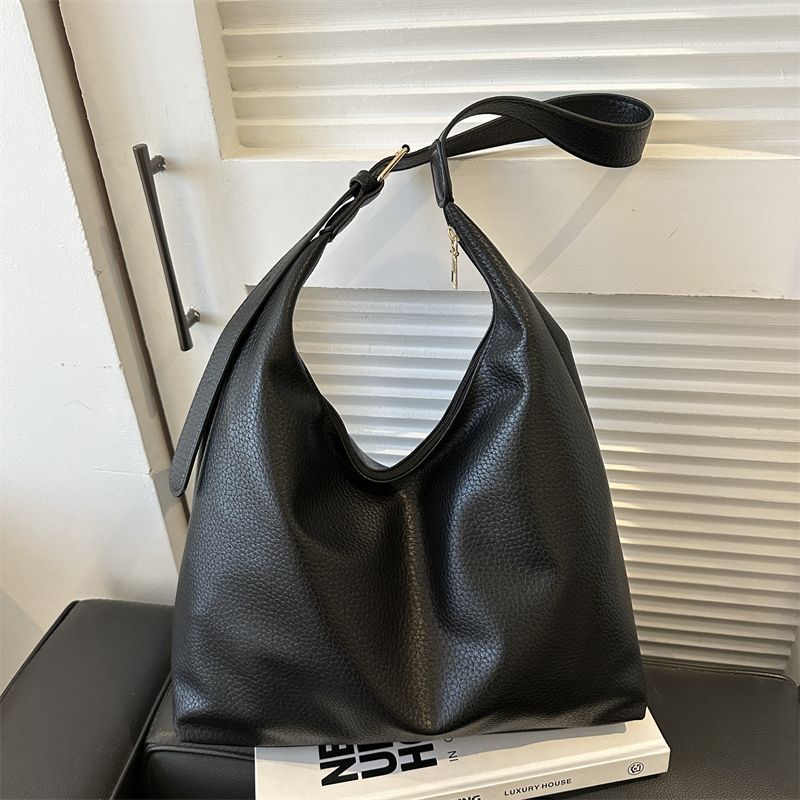 Niche Texture Underarm Bag Women's Retro