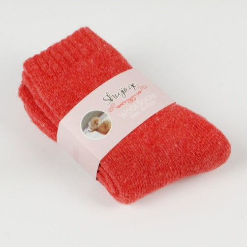 Autumn and winter new ladies rabbit wool socks women's tube socks Terry thick socks warm solid color pull socks