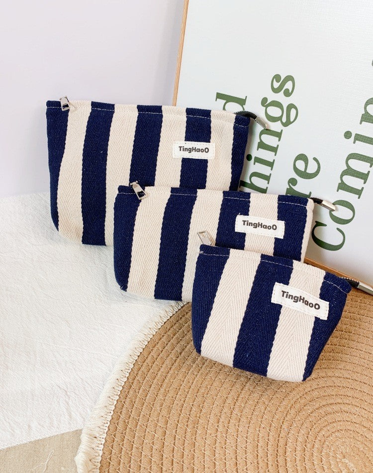 Womens Geometric-Line Fabric Cosmetic Bag