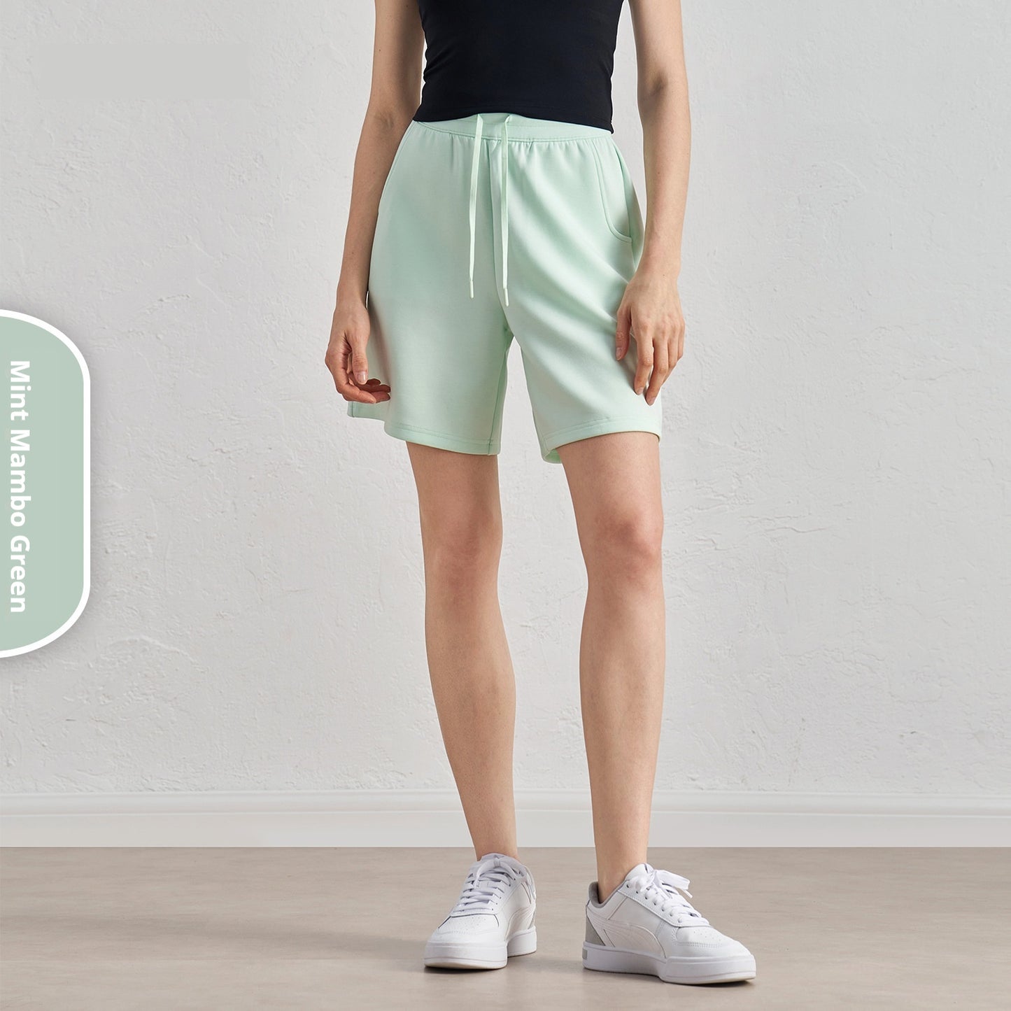 Løse løbeshorts med lagdelte, fempunkts fritidsfitnessshorts