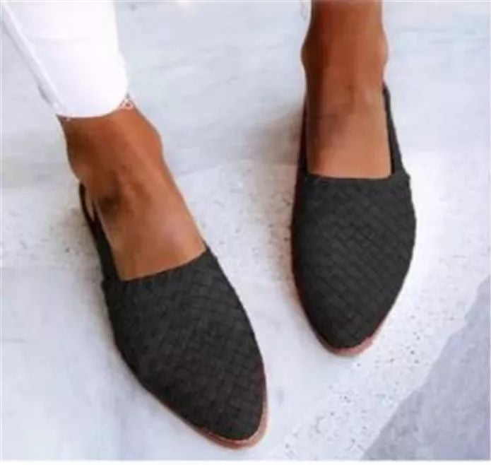 Pointed Toe Cap Buckle Flat Sandals Women