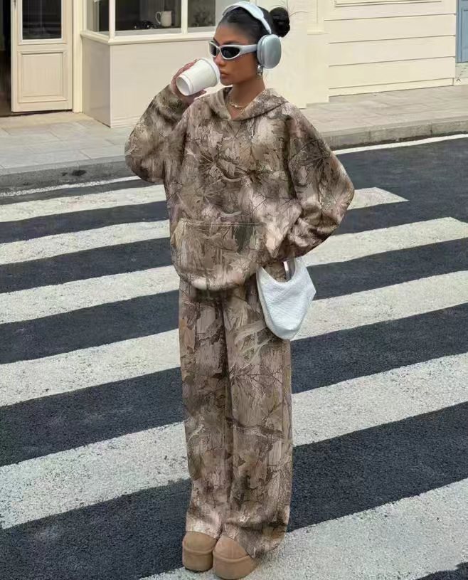 Street Fashion Camouflage Loose Casual Top With Straight-leg Pants