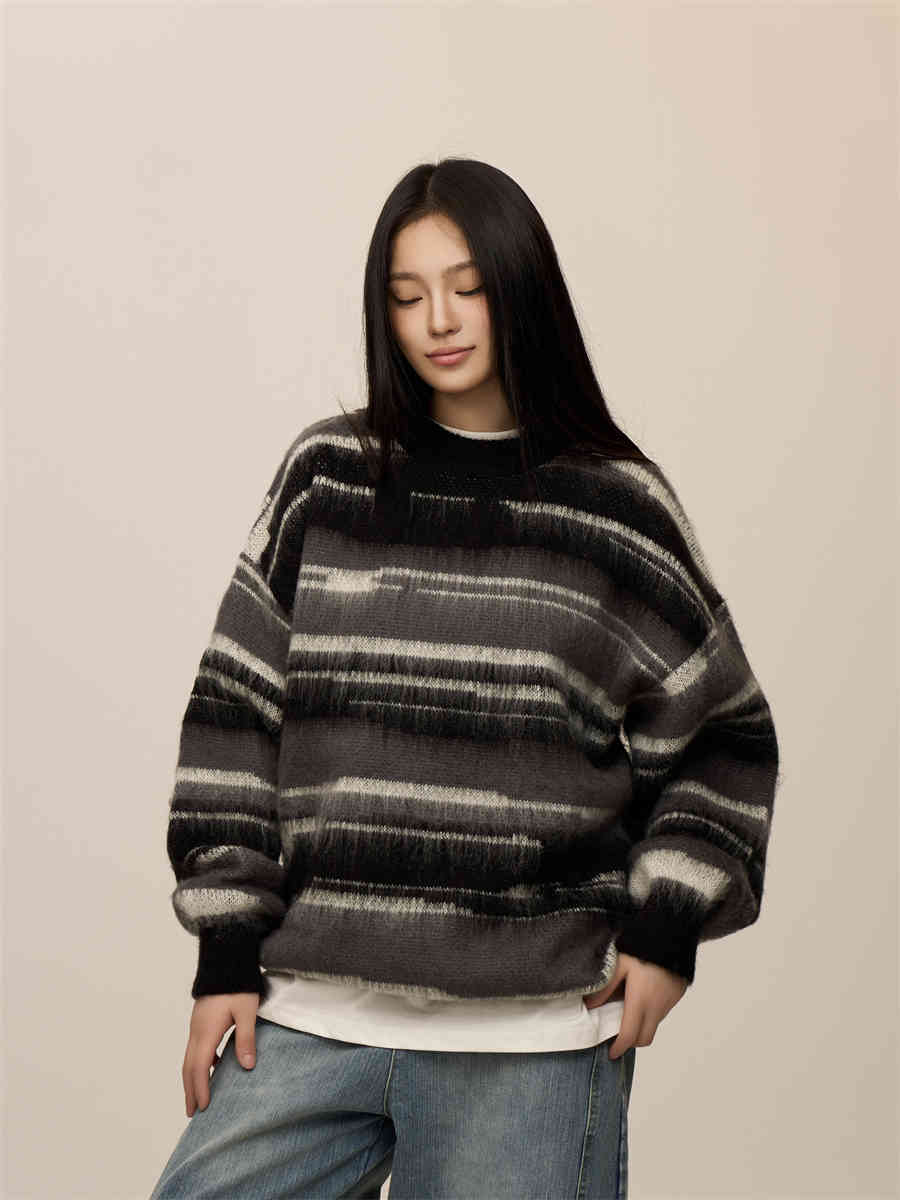 Retro Hip Hop Black And White Striped Sweater For Women