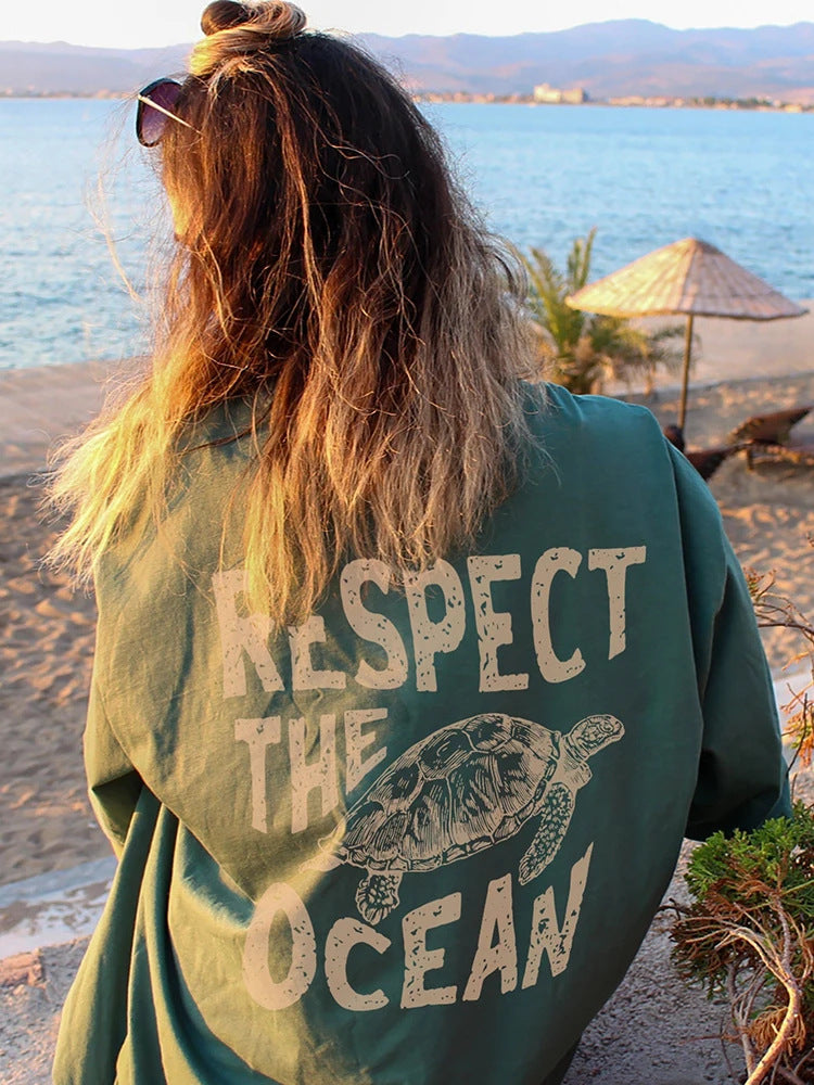 Kvinders afslappede, fashionable, åndbare T-shirt med skildpaddetryk og korte ærmer