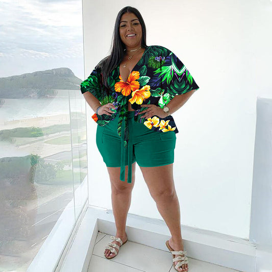 Women's Plus-Size Casual T-Shirt And Shorts Set With Print
