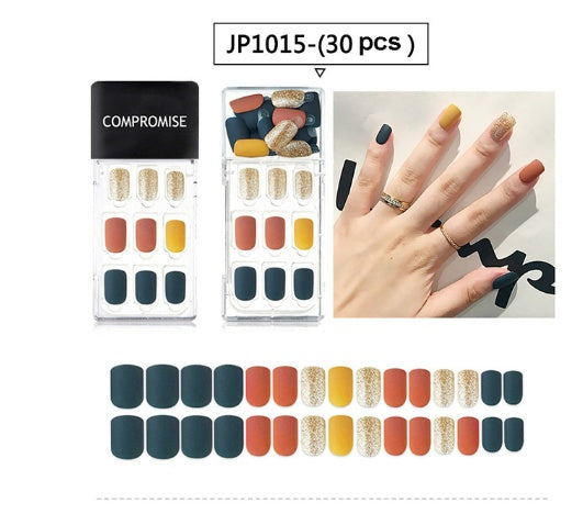 Soft nail without crease