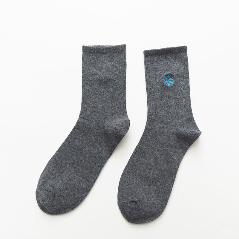 Cartoon embroidered weather tube socks