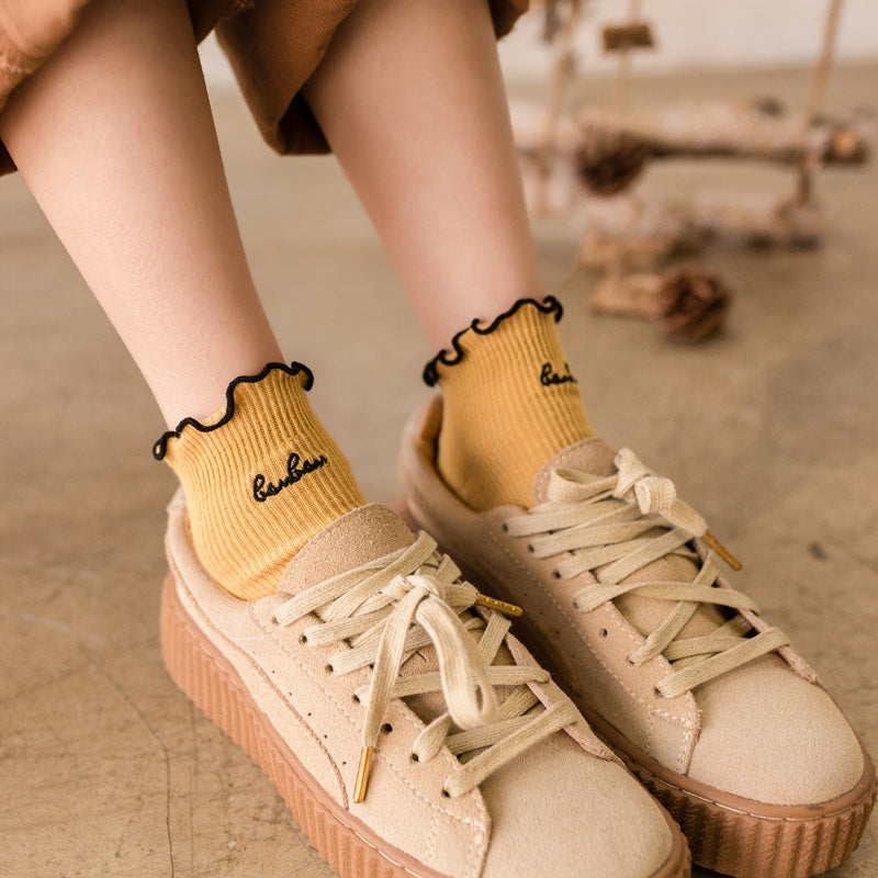 Loose mouth stockings embroidered fungus stockings