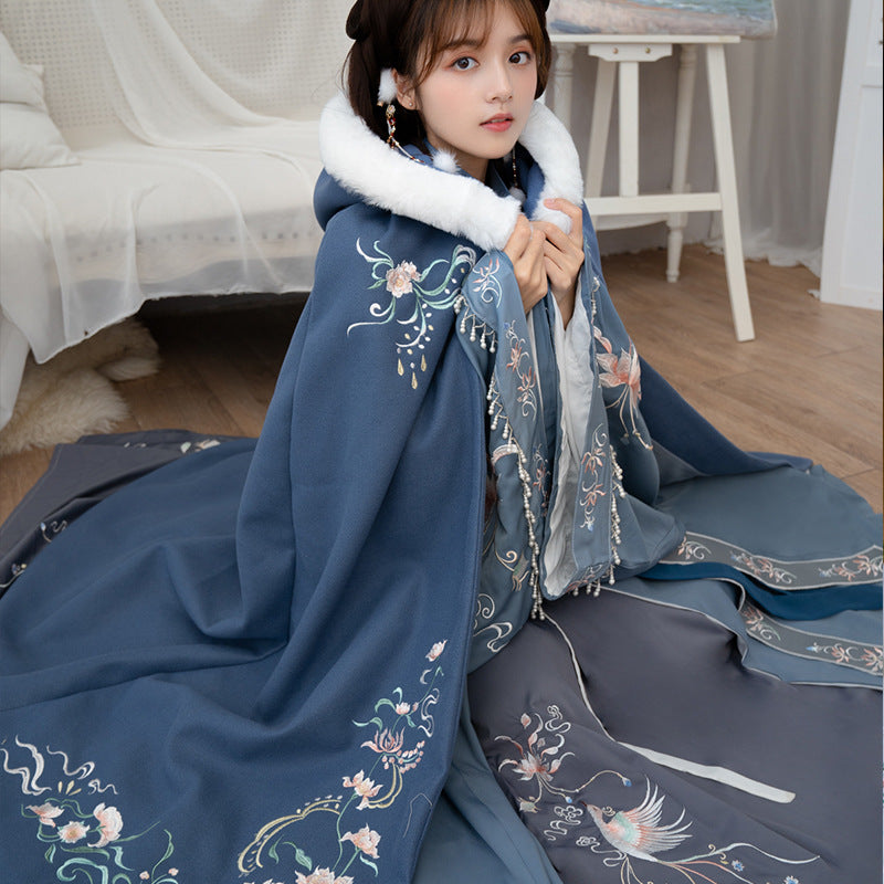 Women's Hanfu Cape Long Embroidered Fleece Coat