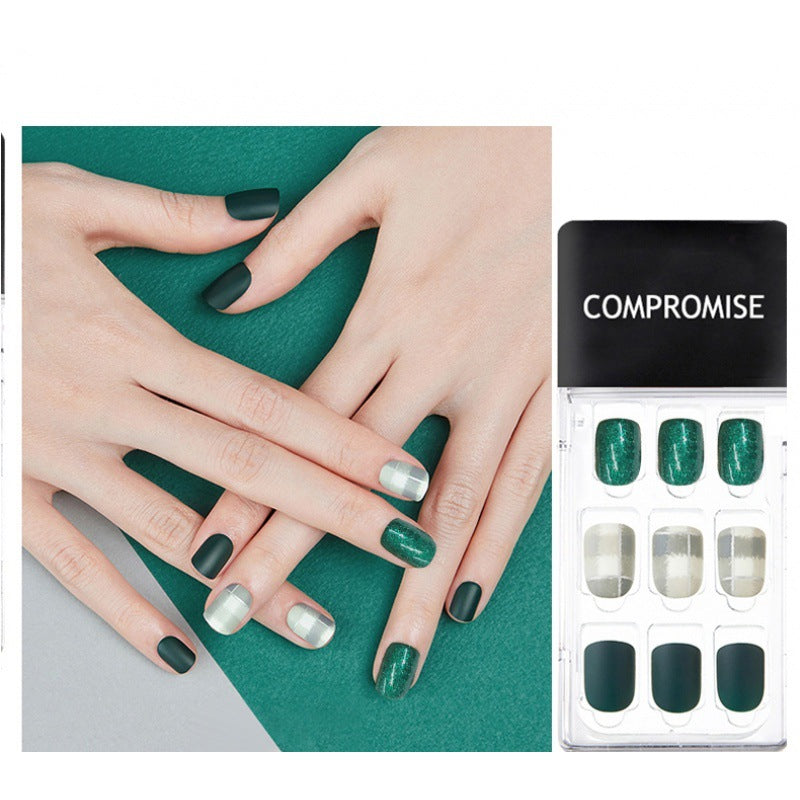 Soft nail without crease