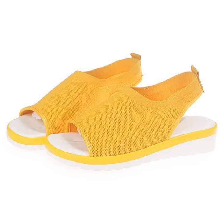 Flying woven flat fish mouth sandals