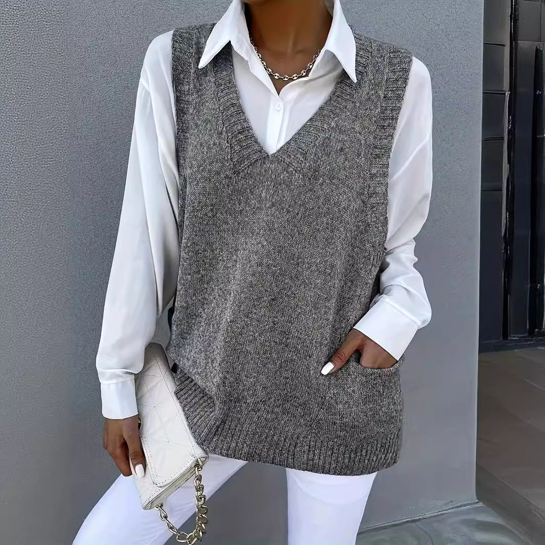 Women's Loose V-neck Double Pocket Knitted Sleeveless Sweater Waistcoat