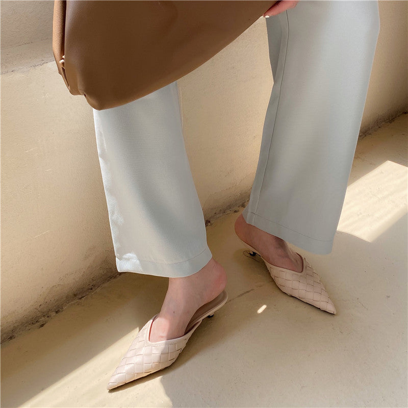 Woven pointed mid-heel half slippers