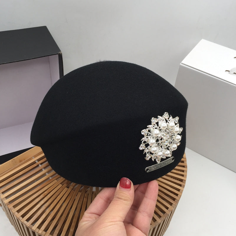 Celebrity Elegant Bright Diamond Woolen Black Beret